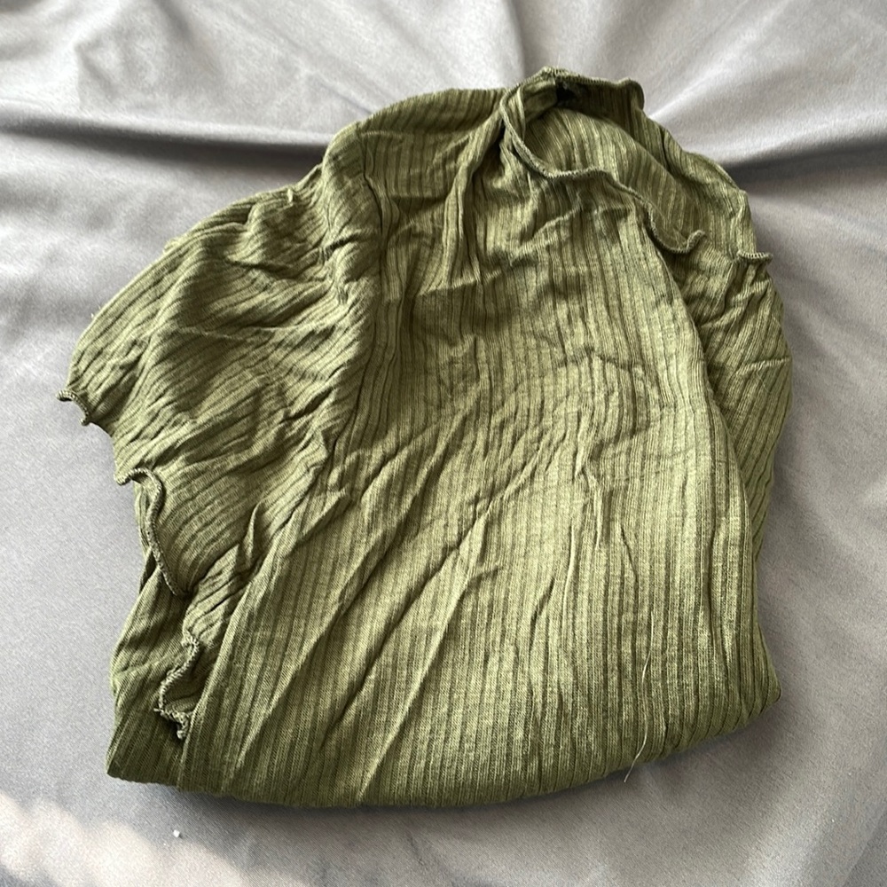 Forever, 21 green crop top